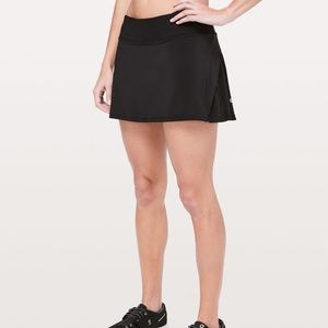 Lululemon Play Off the Pleats Mid Rise Skirt